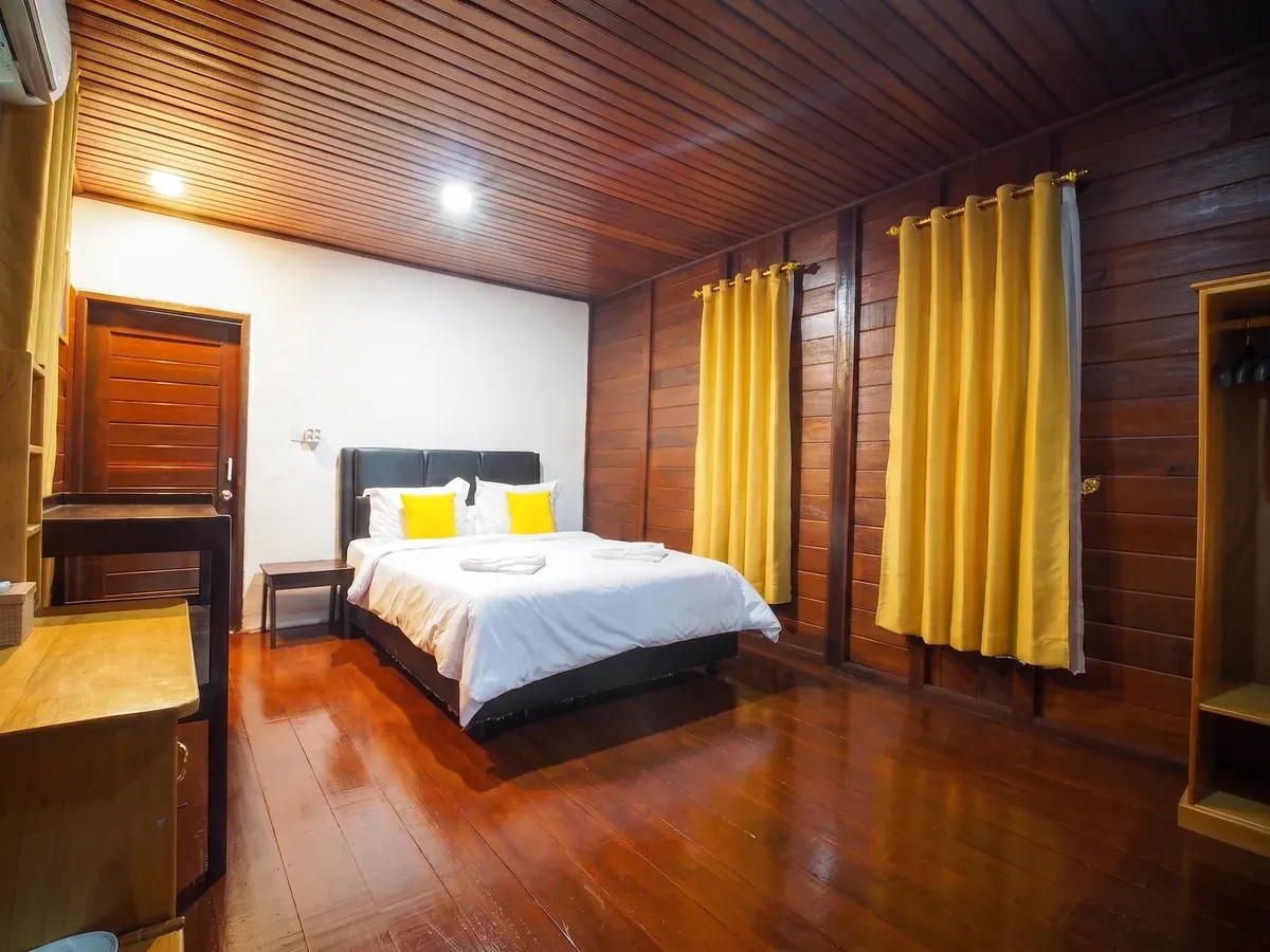 Chalet 2