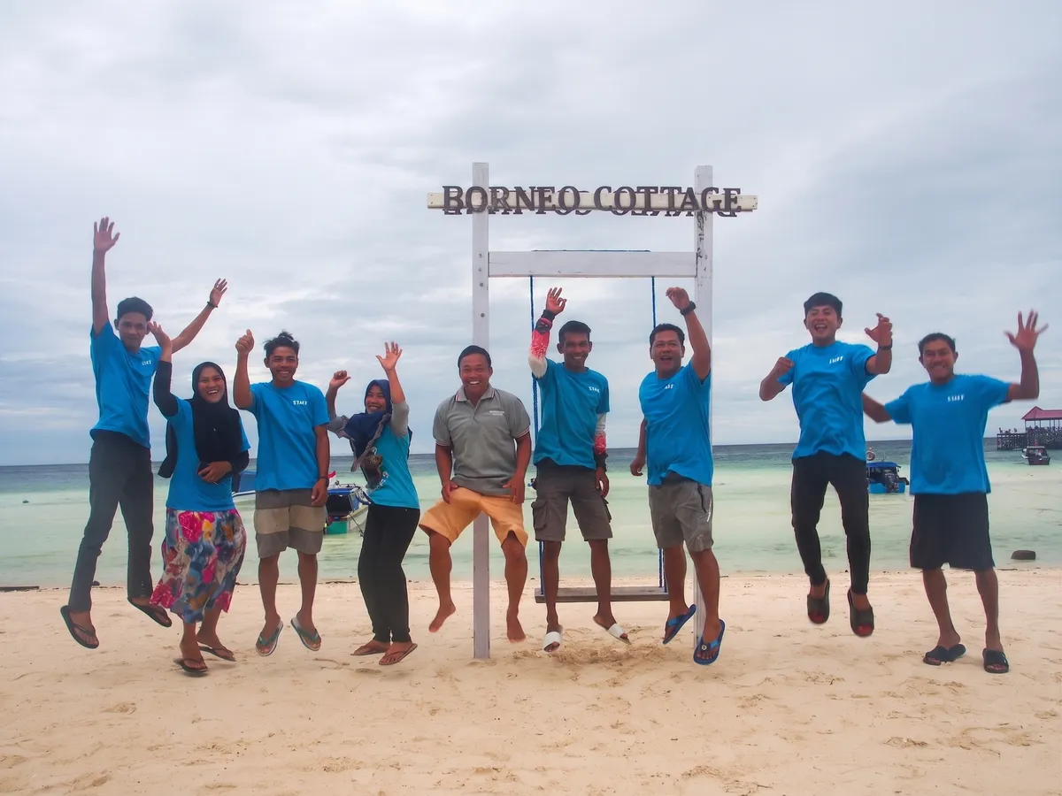 Borneo Cottage Maratua Team